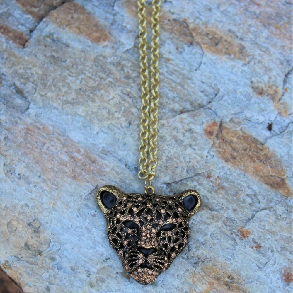 Leopard Gold Necklace - Picture 4 of 6